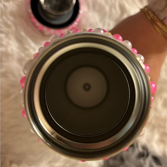 Hand blinged pink and white pearl and rhinestone cup - Picture 6 of 6